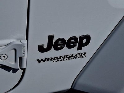 2022 Jeep Wrangler Unlimited Sahara Altitude 4x4