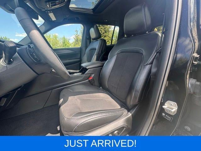 2023 Jeep Grand Cherokee Altitude X 4x4