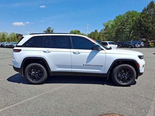 2025 Jeep Grand Cherokee Altitude X 4x4