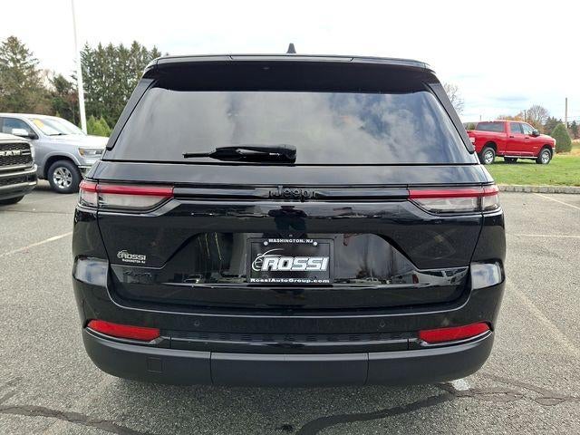 2022 Jeep Grand Cherokee Altitude 4x4