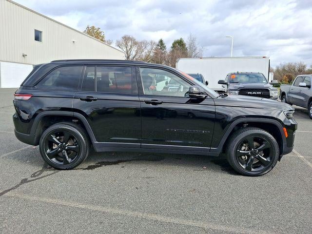 2022 Jeep Grand Cherokee Altitude 4x4