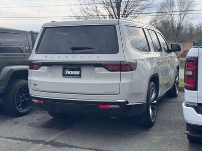 2022 Jeep Wagoneer Series III 4x4
