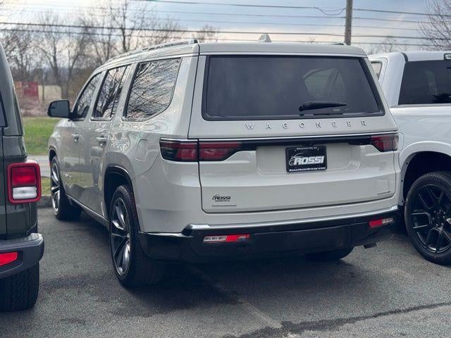 2022 Jeep Wagoneer Series III 4x4