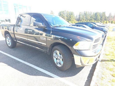 2016 RAM 1500 4WD Crew Cab 5.7 Ft Box Big Horn