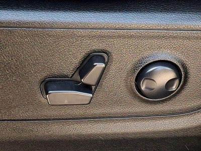 2023 RAM 1500 Big Horn 4x4 Quad Cab 6'4" Box