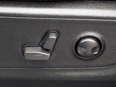 2022 RAM 1500 Big Horn 4x4 Quad Cab 6'4" Box