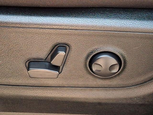2022 RAM 1500 Big Horn 4x4 Crew Cab 5'7" Box
