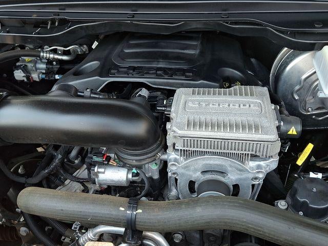 2022 RAM 1500 Big Horn 4x4 Crew Cab 5'7" Box