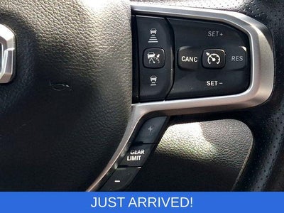 2026 RAM 1500 Warlock 4x4 Crew Cab 5'7" Box
