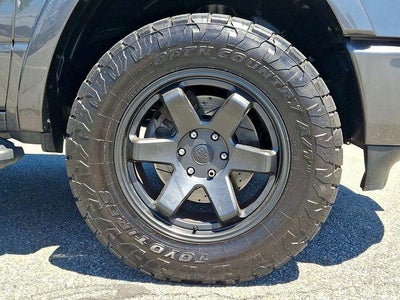 2021 RAM 1500 Laramie 4x4 Crew Cab 5'7" Box