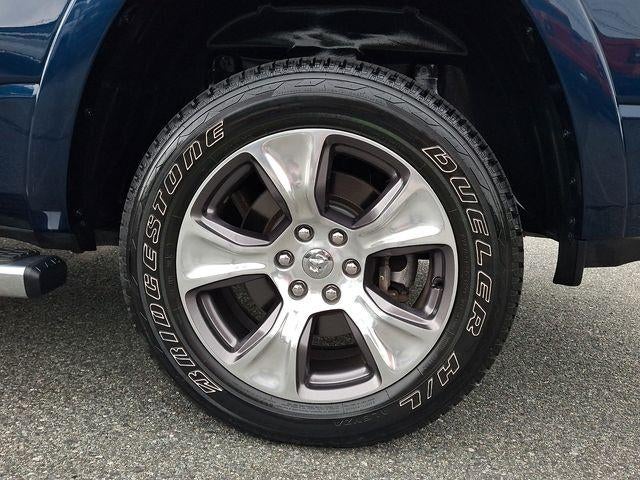 2021 RAM 1500 Laramie 4x4 Crew Cab 5'7" Box