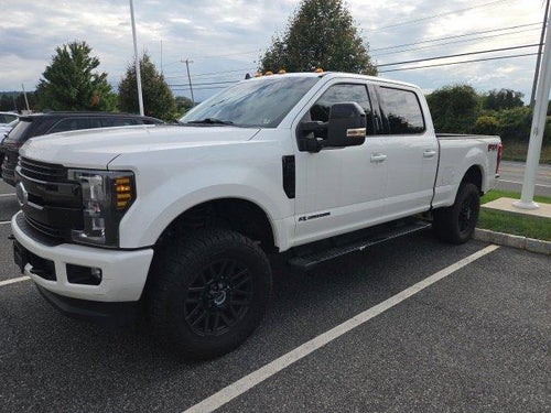 2019 Ford Super Duty F-350 SRW LARIAT 4WD Crew Cab 6.75' Box