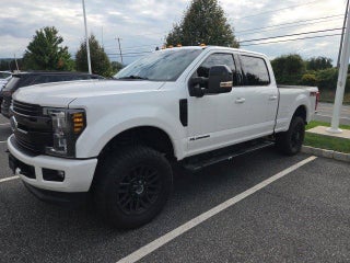 2019 Ford Super Duty F-350 SRW LARIAT 4WD Crew Cab 6.75' Box