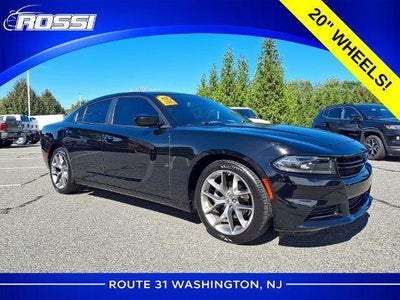 2022 Dodge Charger SXT RWD