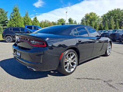 2022 Dodge Charger SXT RWD