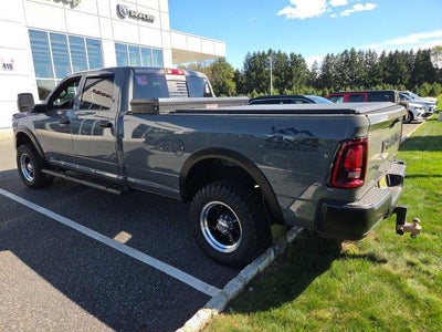 2026 RAM 3500 Tradesman 4x4 Crew Cab 8' Box