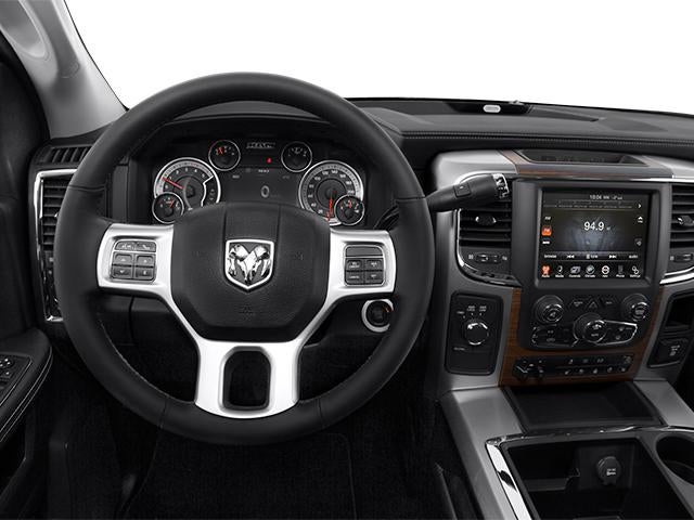 2014 RAM 2500 4WD Crew Cab 6.4 Ft Box Longhorn
