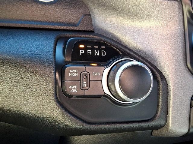 2021 RAM 3500 Tradesman 4x4 Crew Cab 8' Box