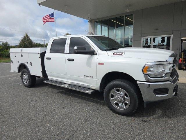 2021 RAM 3500 Tradesman 4x4 Crew Cab 8' Box