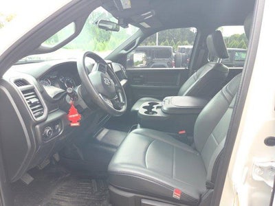 2021 RAM 3500 Tradesman 4x4 Crew Cab 8' Box