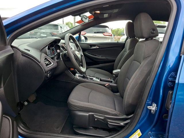 2017 Chevrolet Cruze Hatchback LT (Automatic)