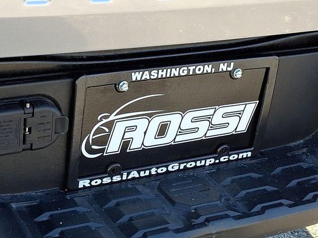 2023 Toyota Tacoma 4WD 4WD SR5 Double Cab 5' Bed V6 AT (GS)