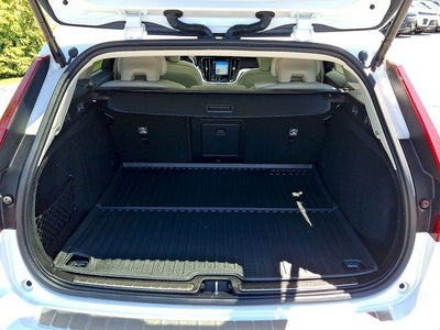 2021 Volvo V60 Cross Country T5 AWD