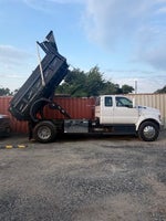 2019 Ford Super Duty F-750 Straight NA