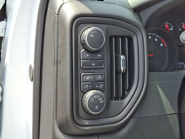 2025 Chevrolet Silverado 3500 HD WT