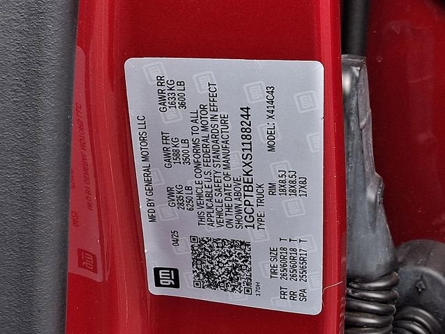 2025 Chevrolet Colorado WT/LT