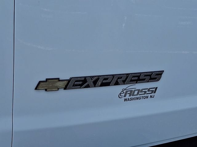 2024 Chevrolet Express Cargo 2500 WT