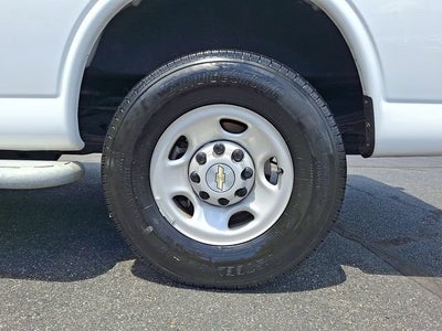 2024 Chevrolet Express Cargo 2500 WT