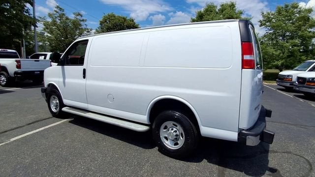 2024 Chevrolet Express Cargo 2500 WT