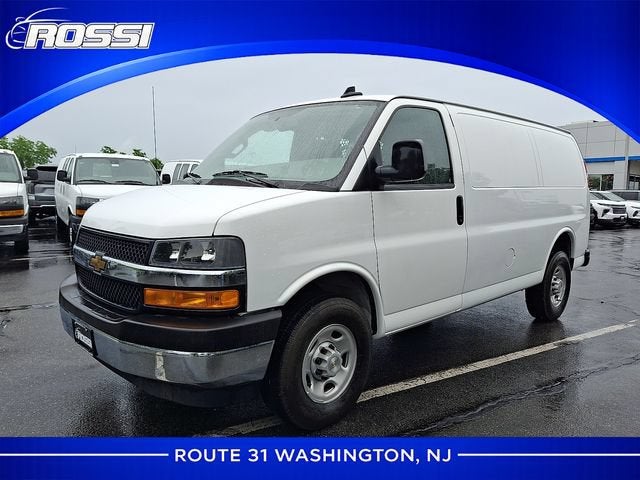 2024 Chevrolet Express Cargo 2500 WT