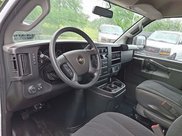 2024 Chevrolet Express Cargo 2500 WT