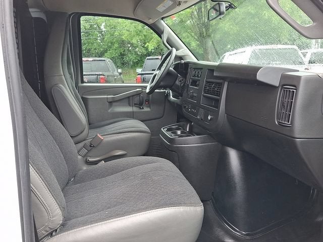 2024 Chevrolet Express Cargo 2500 WT