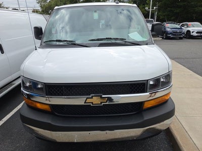 2025 Chevrolet Express Cargo WT