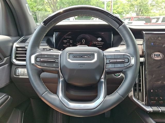 2025 GMC Acadia Denali