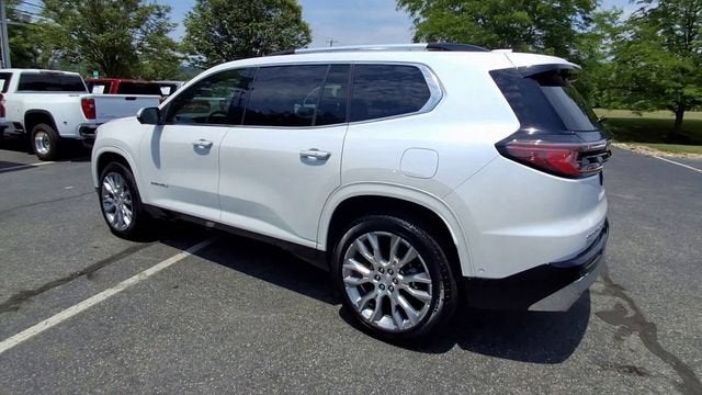 2025 GMC Acadia Denali