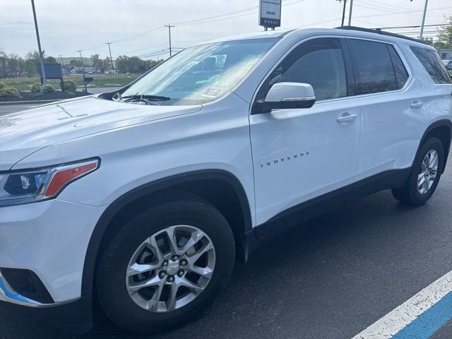 2020 Chevrolet Traverse LT Cloth