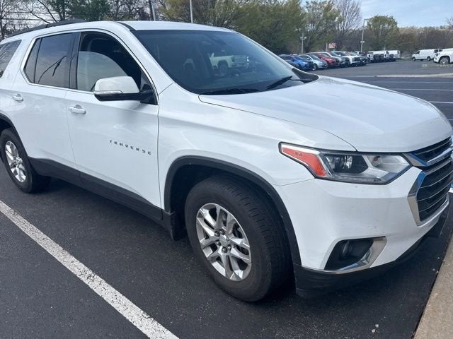 2020 Chevrolet Traverse LT Cloth