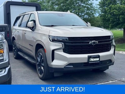 2024 Chevrolet Suburban RST