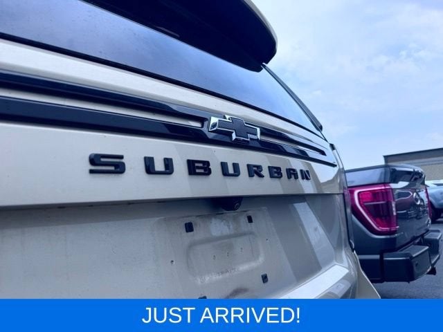 2024 Chevrolet Suburban RST