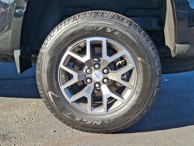 2021 GMC Canyon 4WD AT4 w/Leather
