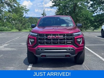 2025 GMC Canyon AT4