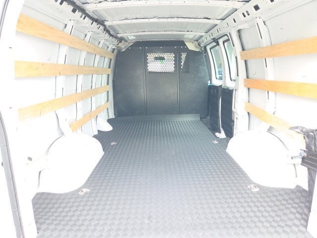 2025 GMC Savana Cargo Work Van