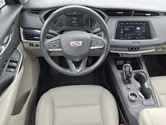 2023 Cadillac XT4 Luxury