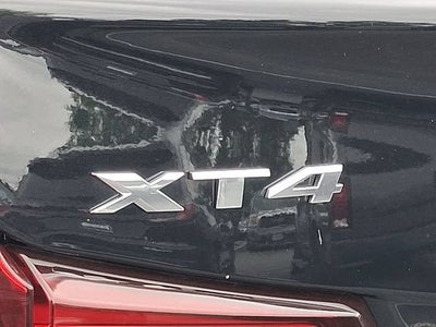 2023 Cadillac XT4 Luxury