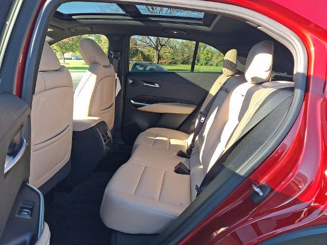 2024 Cadillac XT4 Premium Luxury