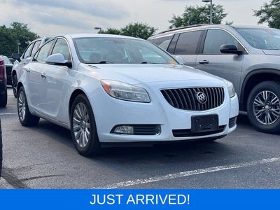 2012 Buick Regal Premium 1